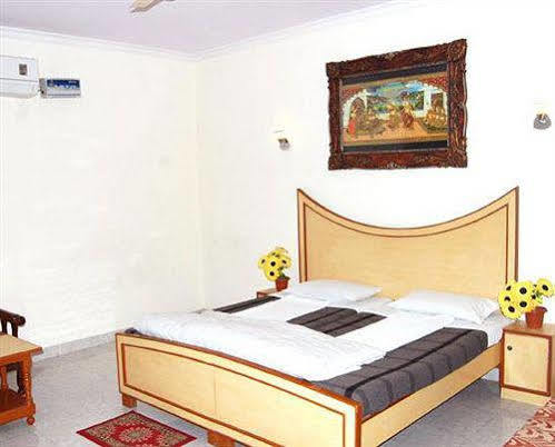 Tourist Hotel 2*
